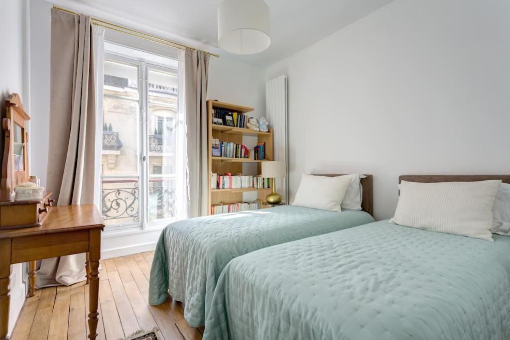 Apartment Elegant 4-room Near Arc De Triomphe And Palais Des Congres *